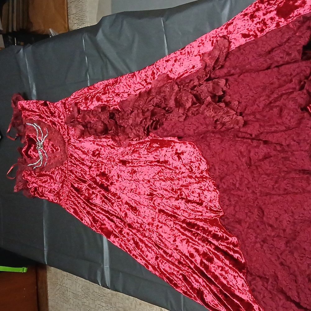 Dark In Love Blood Rose Red Velvet & Lace Gothic Maxi Dress w/ Chain Accent XL - Picture 4 of 16